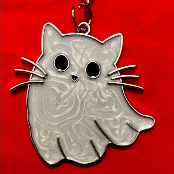 Silver Cat Ghost Keychain / Bag Charm NWT Spooky Halloween Keys - Picture 1 of 7
